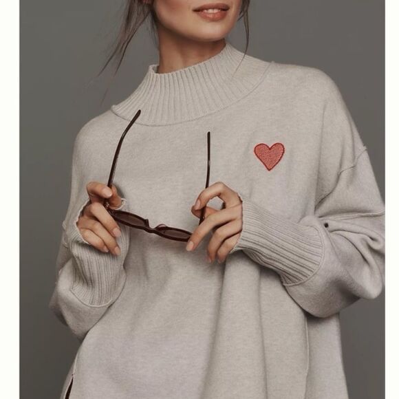 Anthropologie Maeve The Logan Gray Red Heart Modern Boho Pullover Sweater - Picture 3 of 14